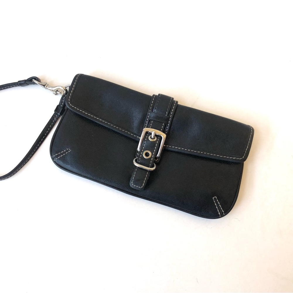 Coach Vintage Smooth Leather Wristlet Excellent Condition